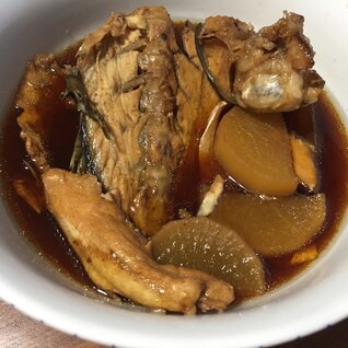 ほっとする味 ヒラマサのあら炊き